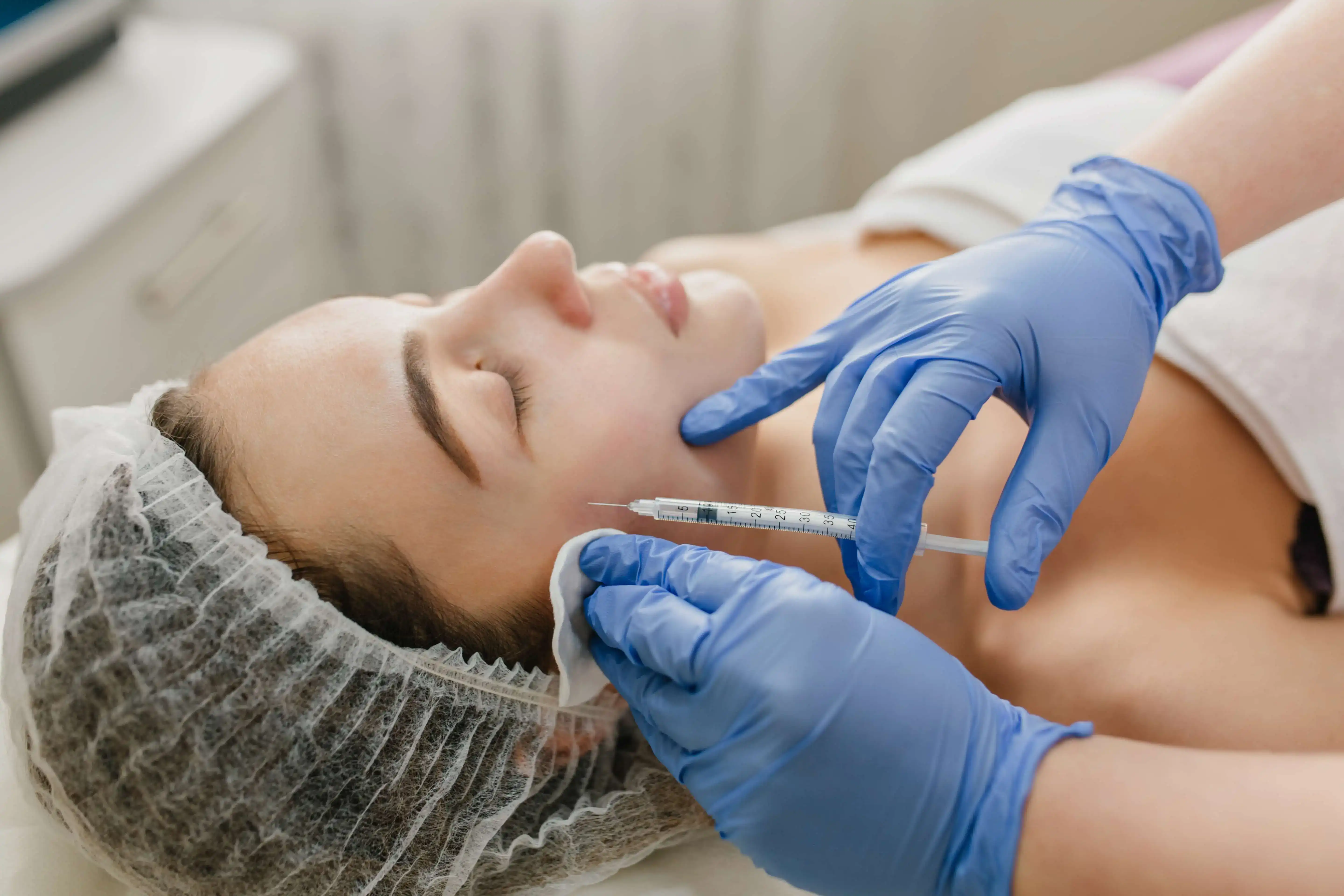Decoding Botox: A Comprehensive Guide to the Popular Anti-Aging Treatment