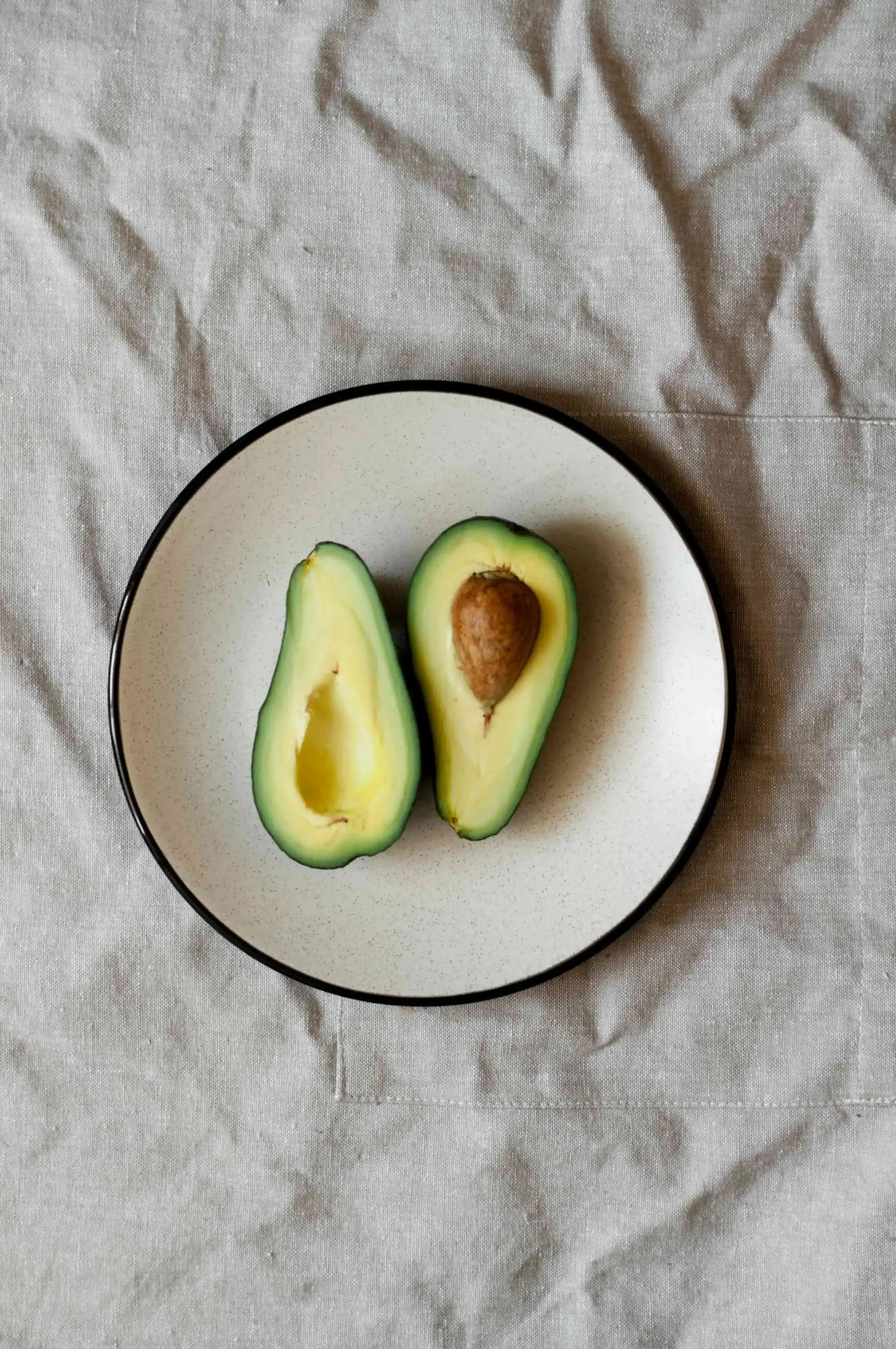 The Ultimate Guide to Avocado – Benefits and Delicious Ways to Enjoy